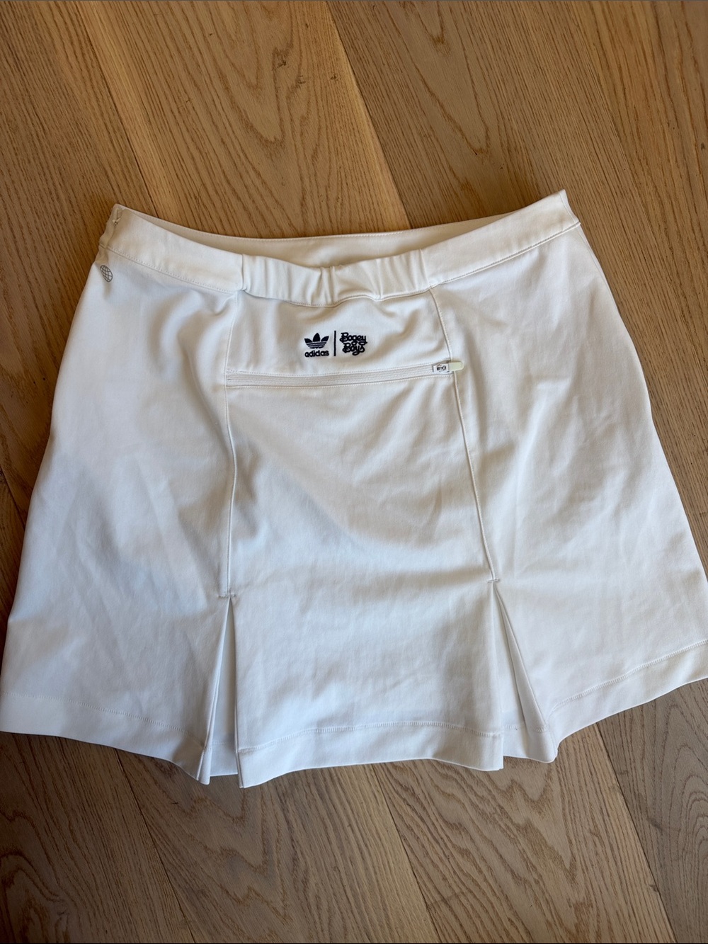 adidas White Tennis Skirt with Front Pocket